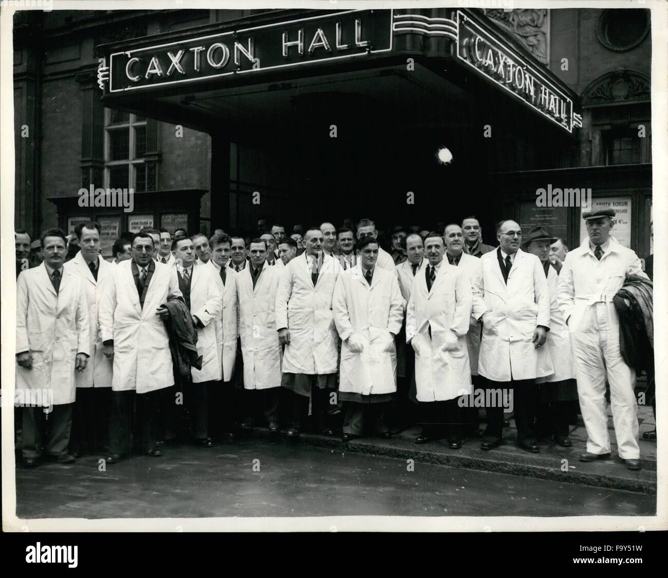 1958 Bakers march to the House of Commons About 200 bakers, wearing