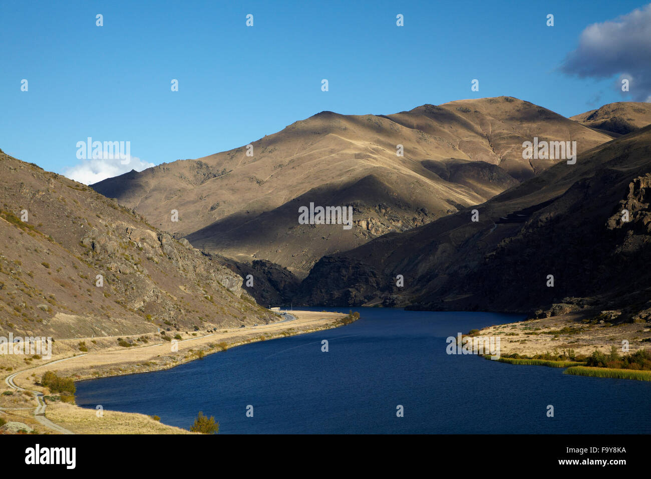 Lake Dunstan, Cromwell and Cairnmuir Range, near Cromwell