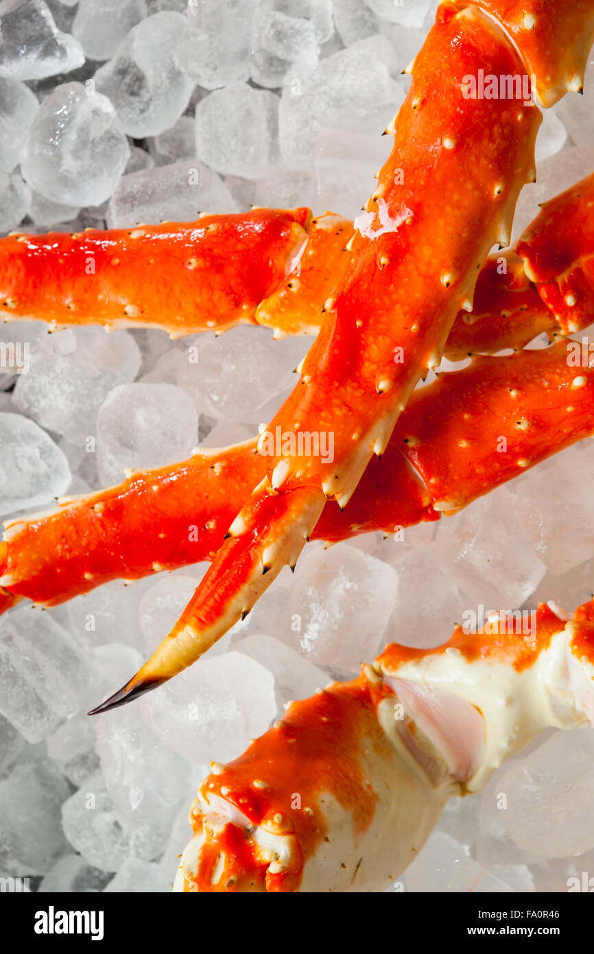 Cooked Organic Alaskan King Crab Legs with Butter Stock Photo Alamy