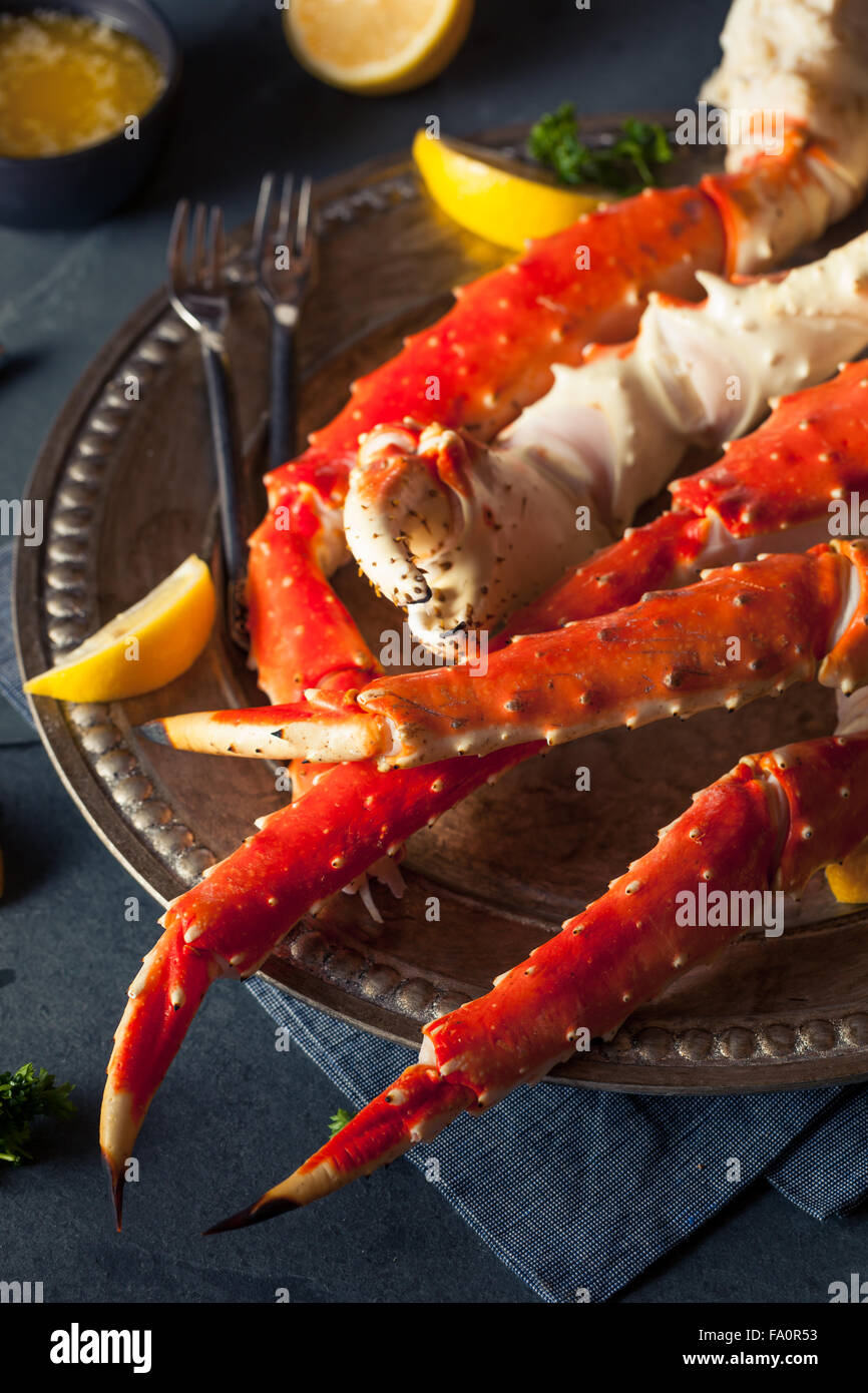 Cooked Organic Alaskan King Crab Legs with Butter Stock Photo Alamy