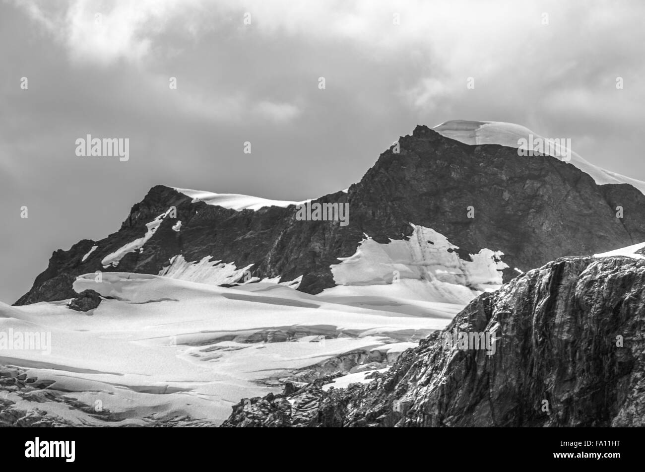 Mountain Tops And Snow In Glacier Bay National Park, Alaska Stock Photo
