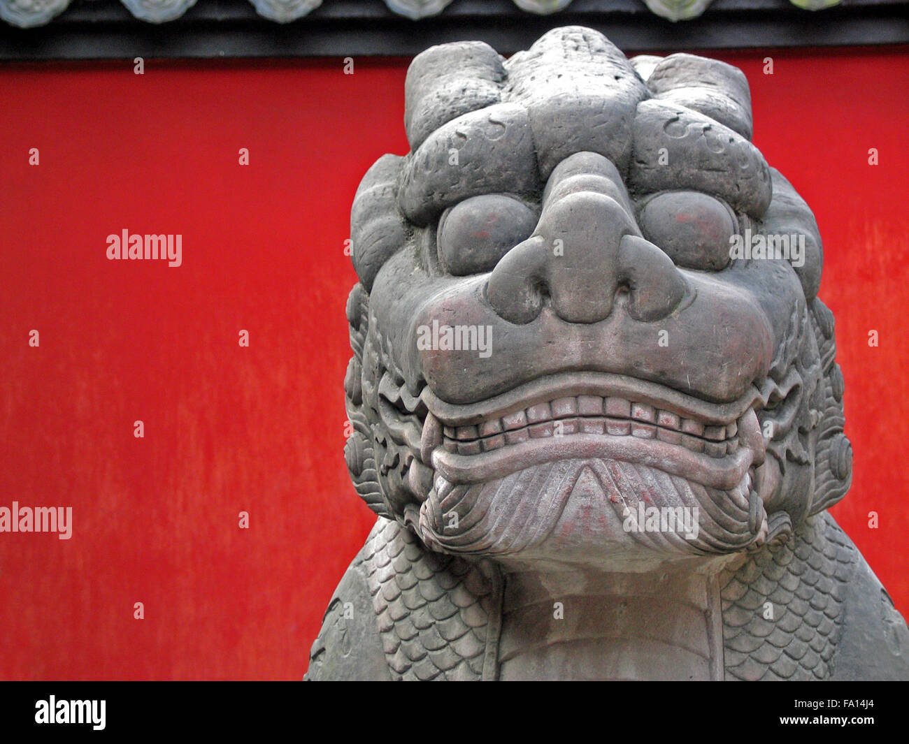 Chinese dragon stone sculpture Stock Photo Alamy