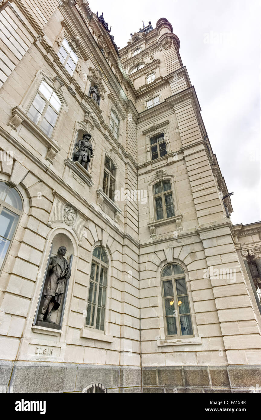 Quebec Building Style Quebec Parliament Building, a Second Empire architectural style ...