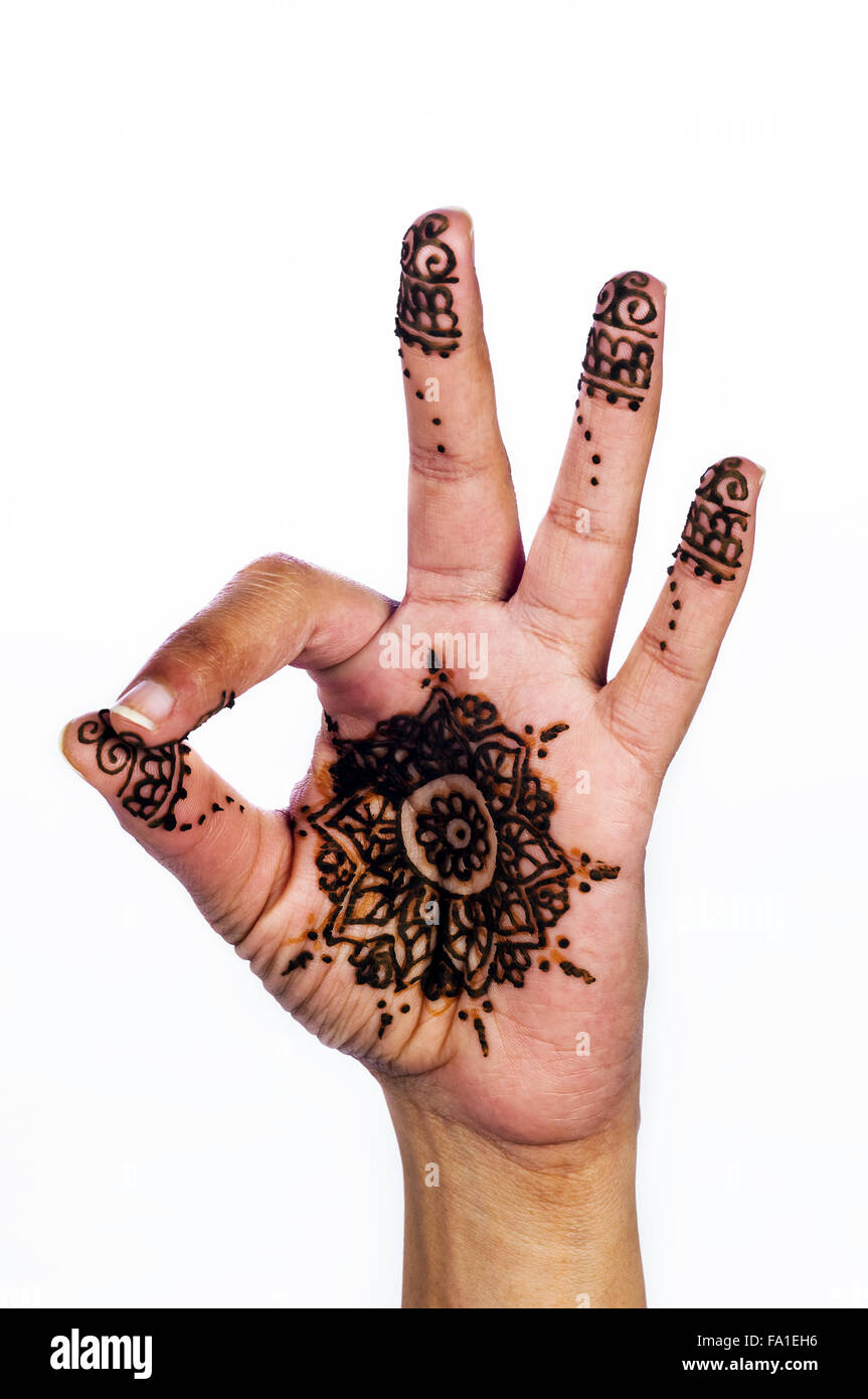 Henna tattoo hi-res stock photography and images - Alamy