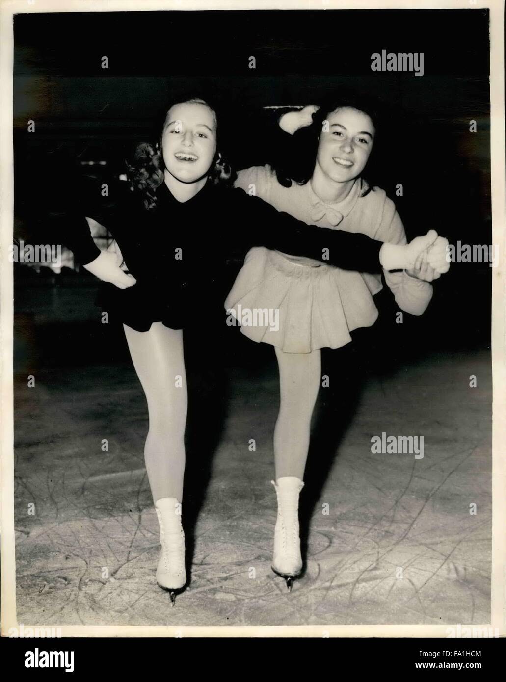 1964 - Training For The International Skating Competition. Entente Cordiale - Germany And France. Competitors from many countries are to be seen at the Richmond Ice Rink training for the forthcoming International Ladies Skating Competition. KEYSTONE PHOTO SHOWS:- L-R:- ERIKA RUCKER (16) from Munich, Germany and GILBERTE NABOUDET (17) from France skating together on the ice at Richmond. © Keystone Pictures USA/ZUMAPRESS.com/Alamy Live News Stock Photo