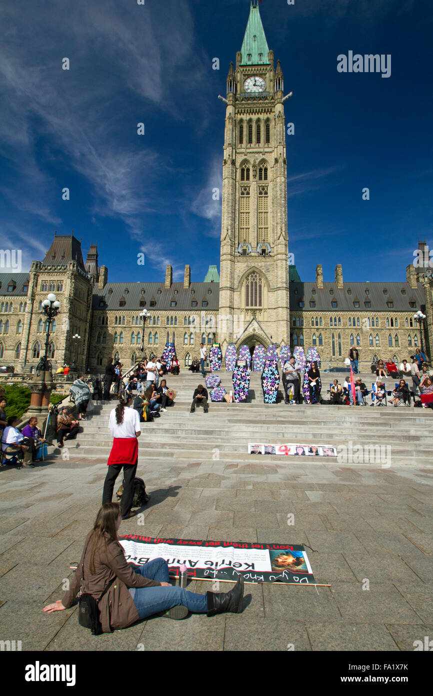 Aboriginal or Native protests at the Canadian Parliament steps in Ottawa, Ontario, Canada over murdered or missing aboriginals Stock Photo
