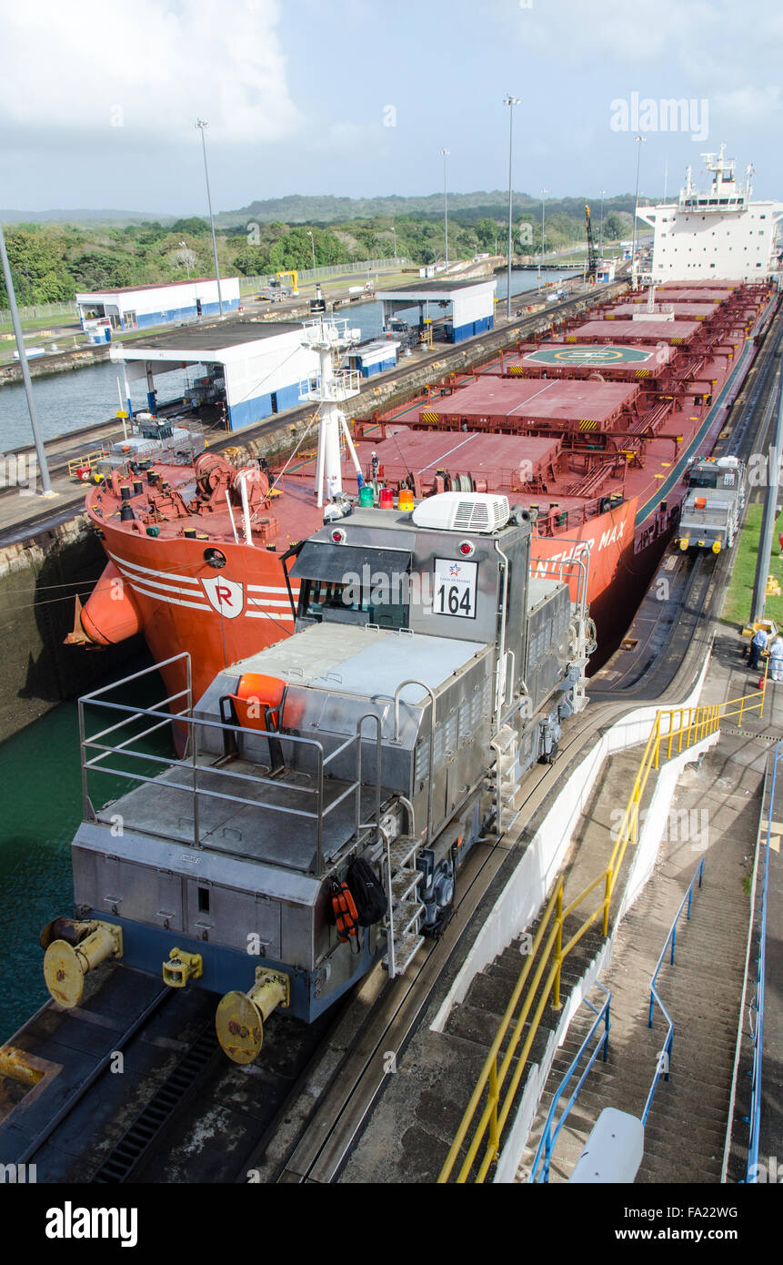 Mule of the panama canal hires stock photography and images Alamy