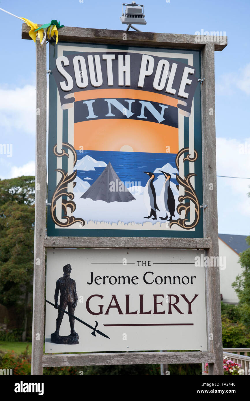 South Pole Inn, Annascaul, Dingle Peninsula, County Kerry, Ireland Stock Photo