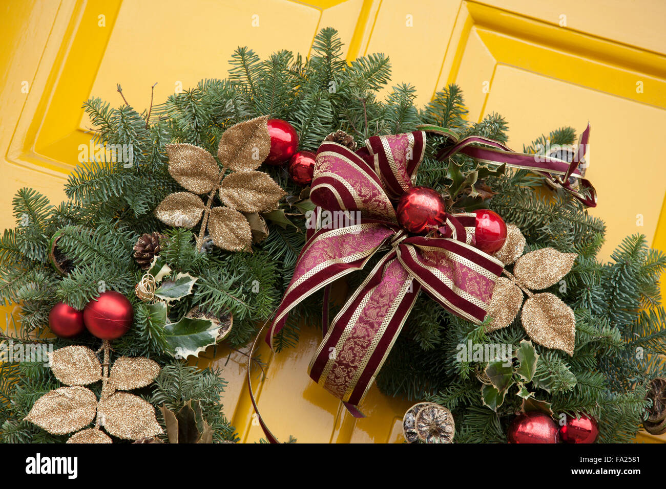 Christmas reef door hires stock photography and images Alamy