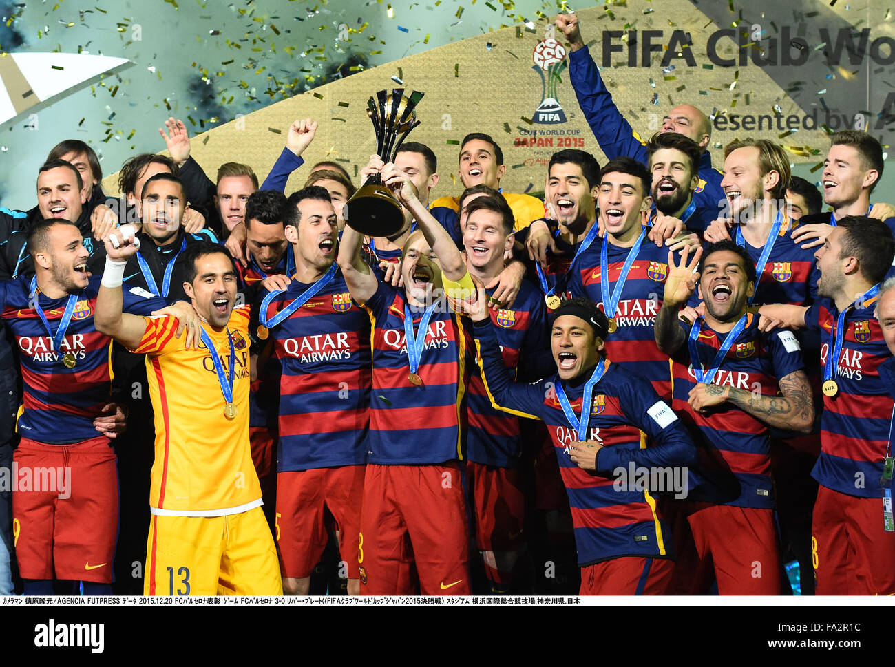 Kanagawa, Japan. 20th Dec, 2015. Barcelona team group Football/Soccer : Andres Iniesta of Barcelona holds up the trophy as he celebrates with his teammates after winning the FIFA Club World Cup Japan 2015 Final match between River Plate 0-3 FC Barcelona at International Stadium Yokohama in Kanagawa, Japan . Credit:  Takamoto Tokuhara/AFLO/Alamy Live News Stock Photo