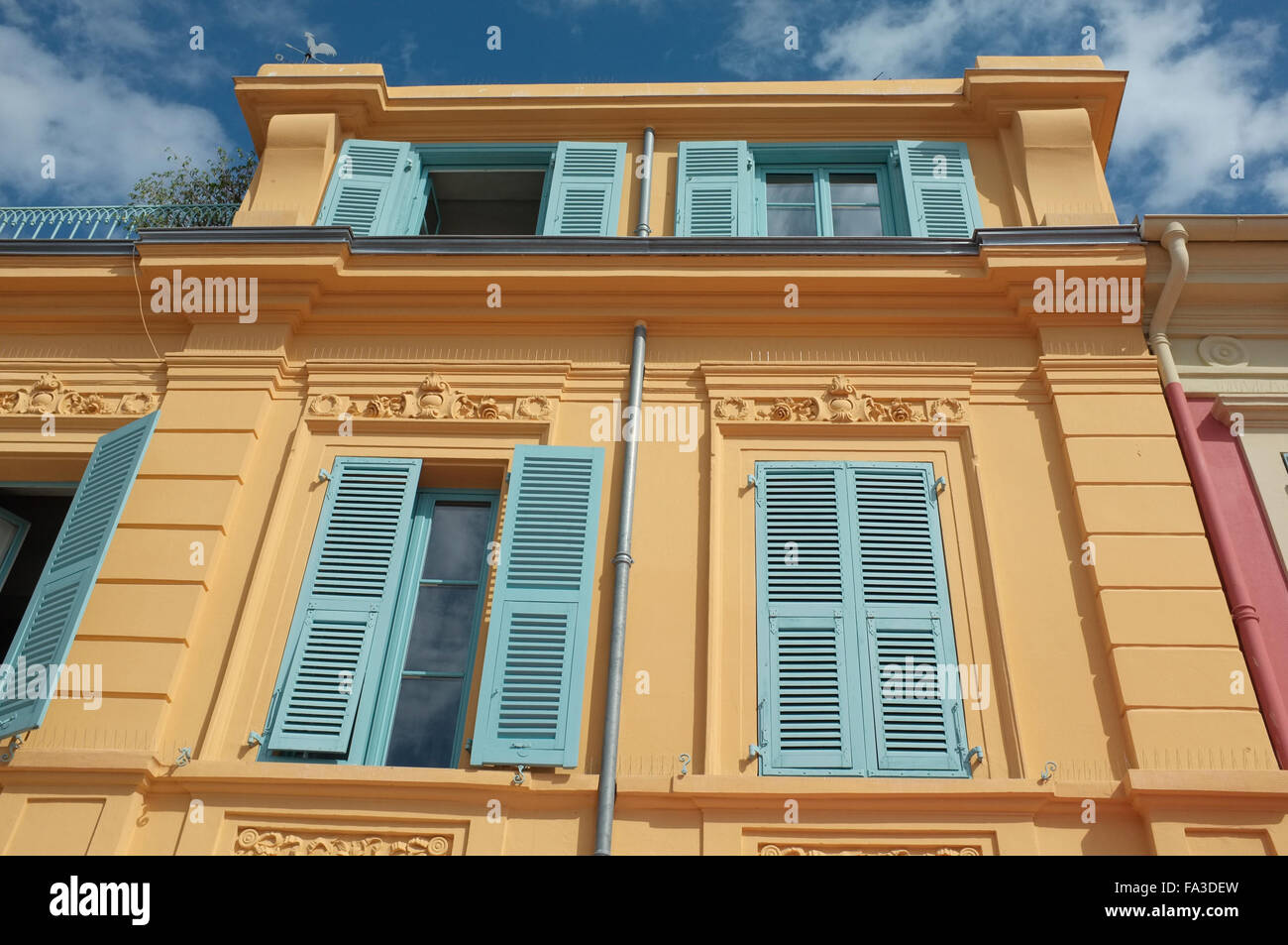 Blue window shutters in Nice, French Riviera, France Stock Photo Alamy