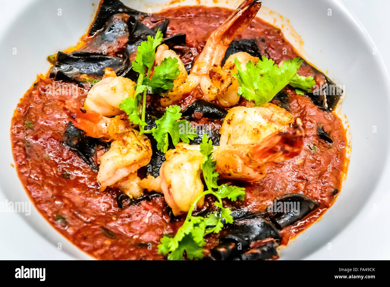 Fresh Squid Ink Pasta Stock Photo Alamy fresh-squid-ink-pasta-stock-photo-alamy