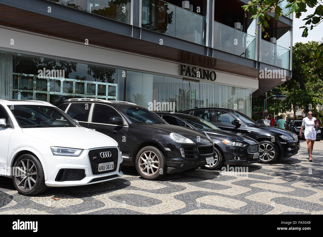 Luxury cars hires stock photography and images Alamy