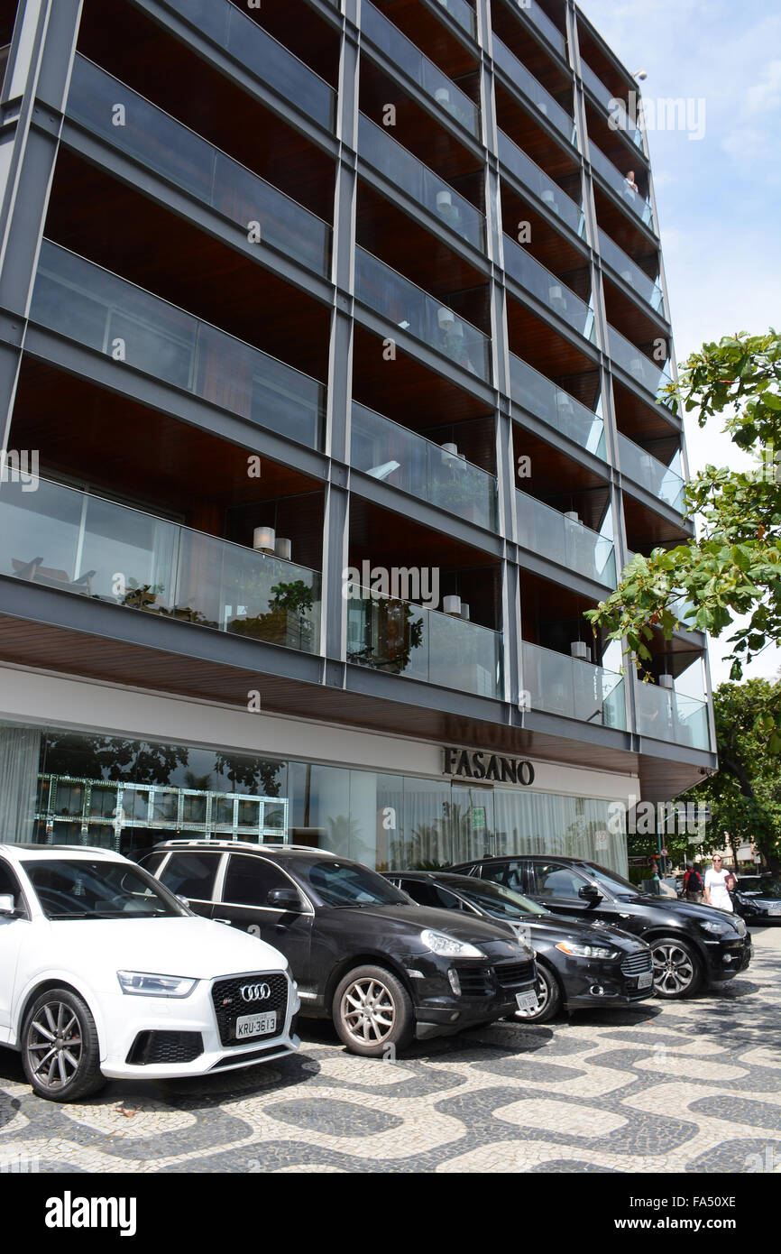 luxury cars before the Fasano hotel Ipanema Rio de Janeiro Brazil Stock Photo Alamy