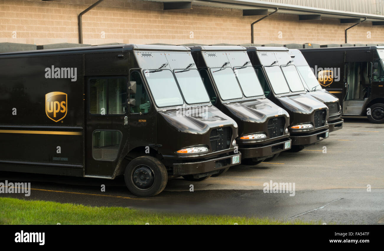 UPS center in Manchester NH Stock Photo Alamy