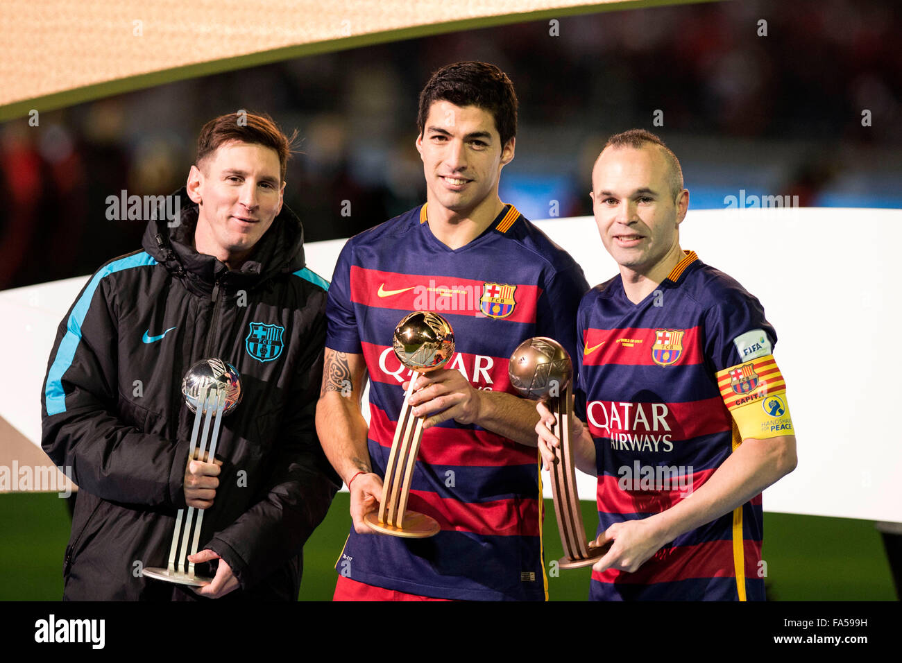 Kanagawa, Japan. 20th Dec, 2015. (L-R) Lionel Messi, Luis Suarez, Andres Iniesta (Barcelona) Football/Soccer : Golden Ball winner Luis Suarez, Silver Ball winner Lionel Messi and Bronze Ball winner Andres Iniesta, all Barcelona players, pose with their trophies after the FIFA Club World Cup Japan 2015 Final match between River Plate 0-3 FC Barcelona at International Stadium Yokohama in Kanagawa, Japan . © Enrico Calderoni/AFLO SPORT/Alamy Live News Stock Photo