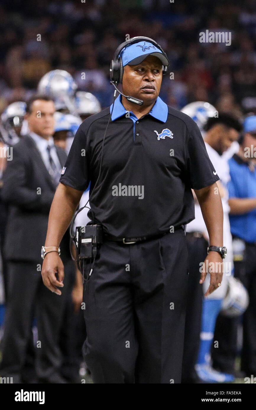New Orleans, Louisiana, USA. 21st Dec, 2015. Detroit Lions head coach Jim Caldwell pacing the sidelines during the game between the New Orleans Saints and the Detroit Lions at the Mercedes-Benz Superdome in New Orleans, LA. Detroit Lions defeated New Orleans Saints 35-27. Stephen Lew/CSM Credit:  Cal Sport Media/Alamy Live News Stock Photo