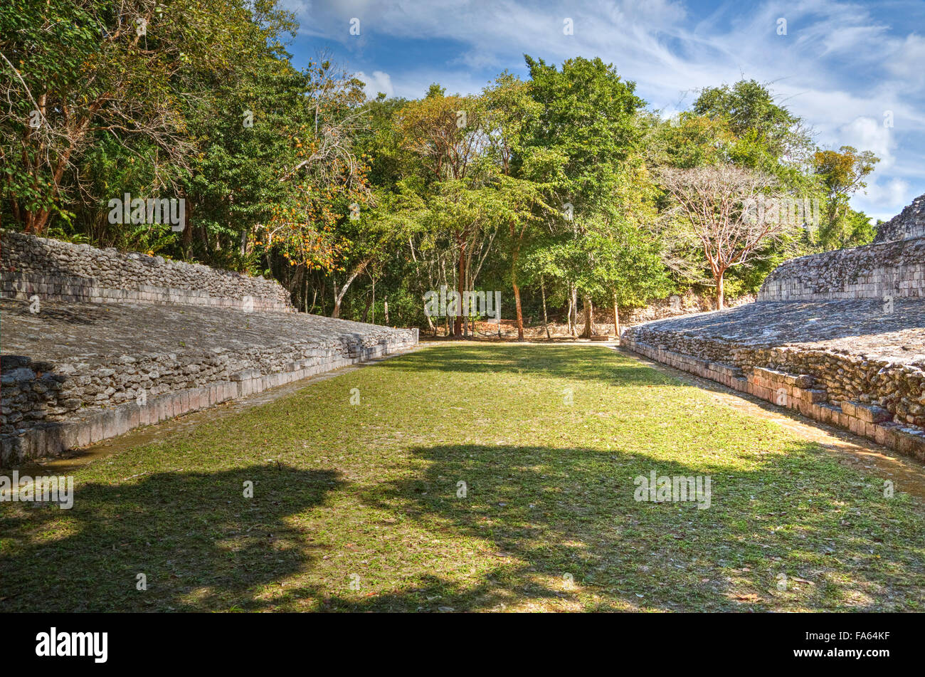 Ball Court, Becan, Mayan Ruins, Campeche, Mexico Stock Photo - Alamy