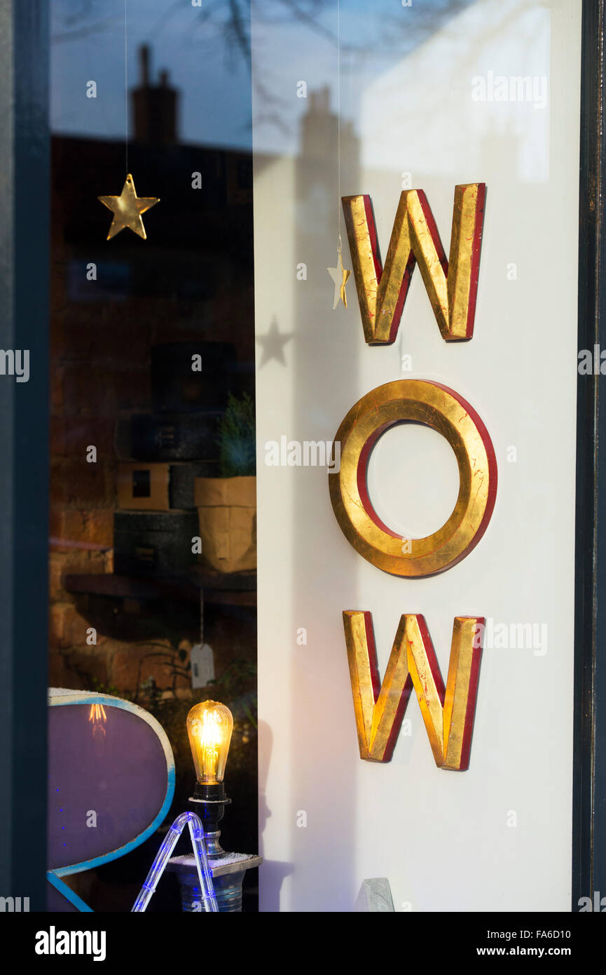 Antique shop cotswolds hires stock photography and images Alamy