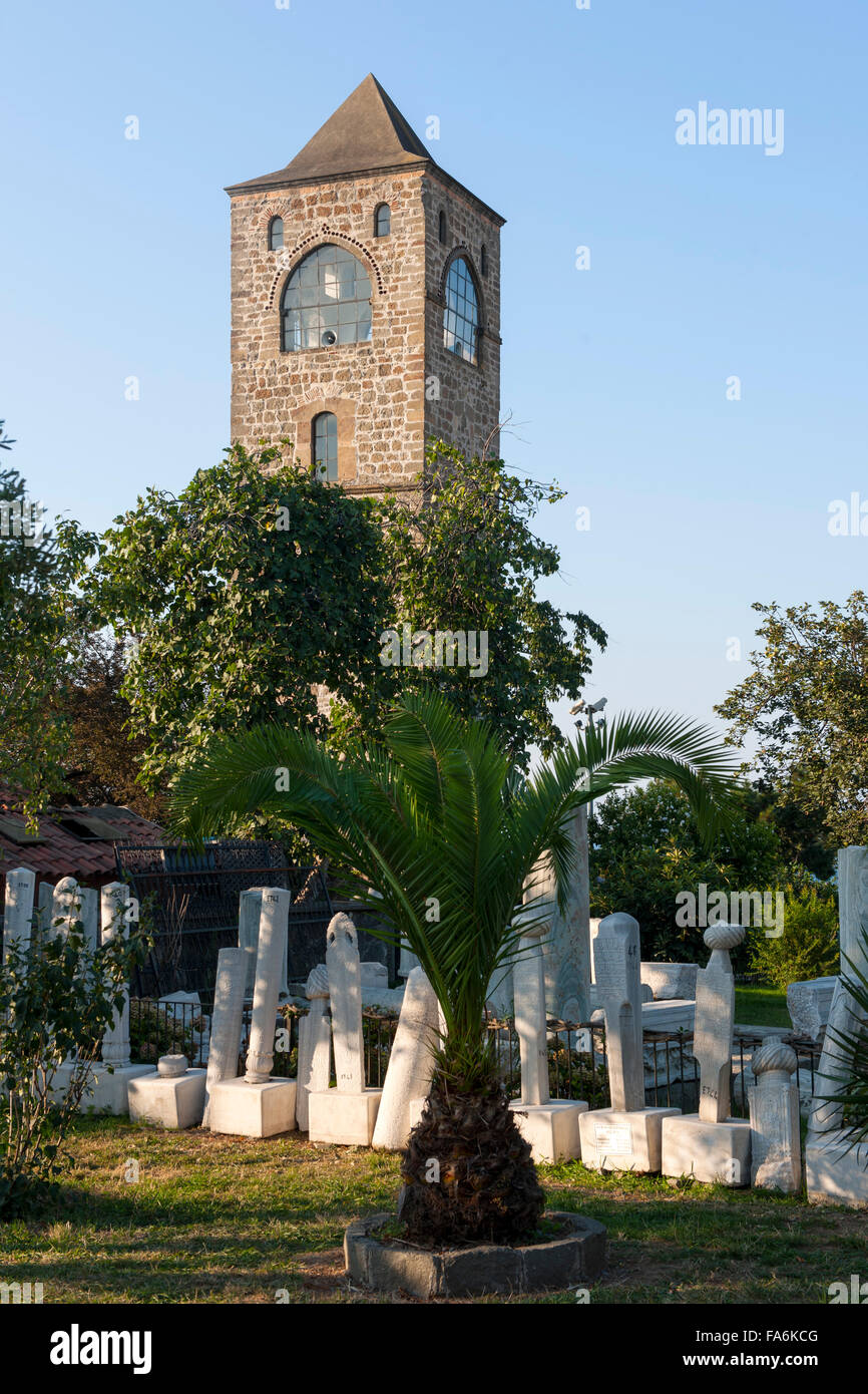 Türkei, östliche Schwarzmeeküste, Trabzon, Hagia Sophia Museum, der Glockenturm (Campanile) steht 24 Meter westlich der Kirche. Stock Photo