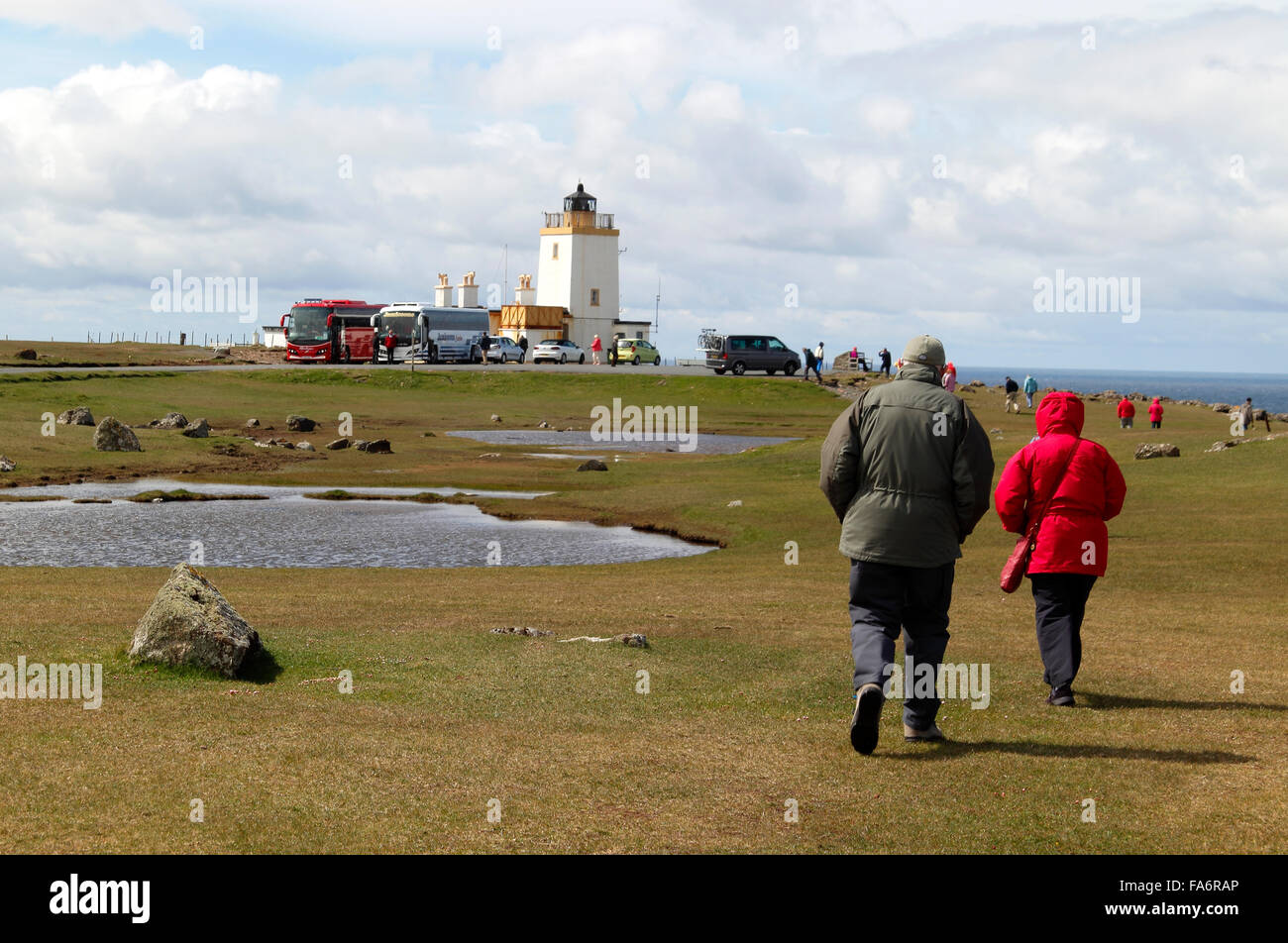 Lighthouse Eshaness Cliffs near Calder’s Geo, Northmavine peninsula Mainland Shetland Islands Scotland UK Stock Photo