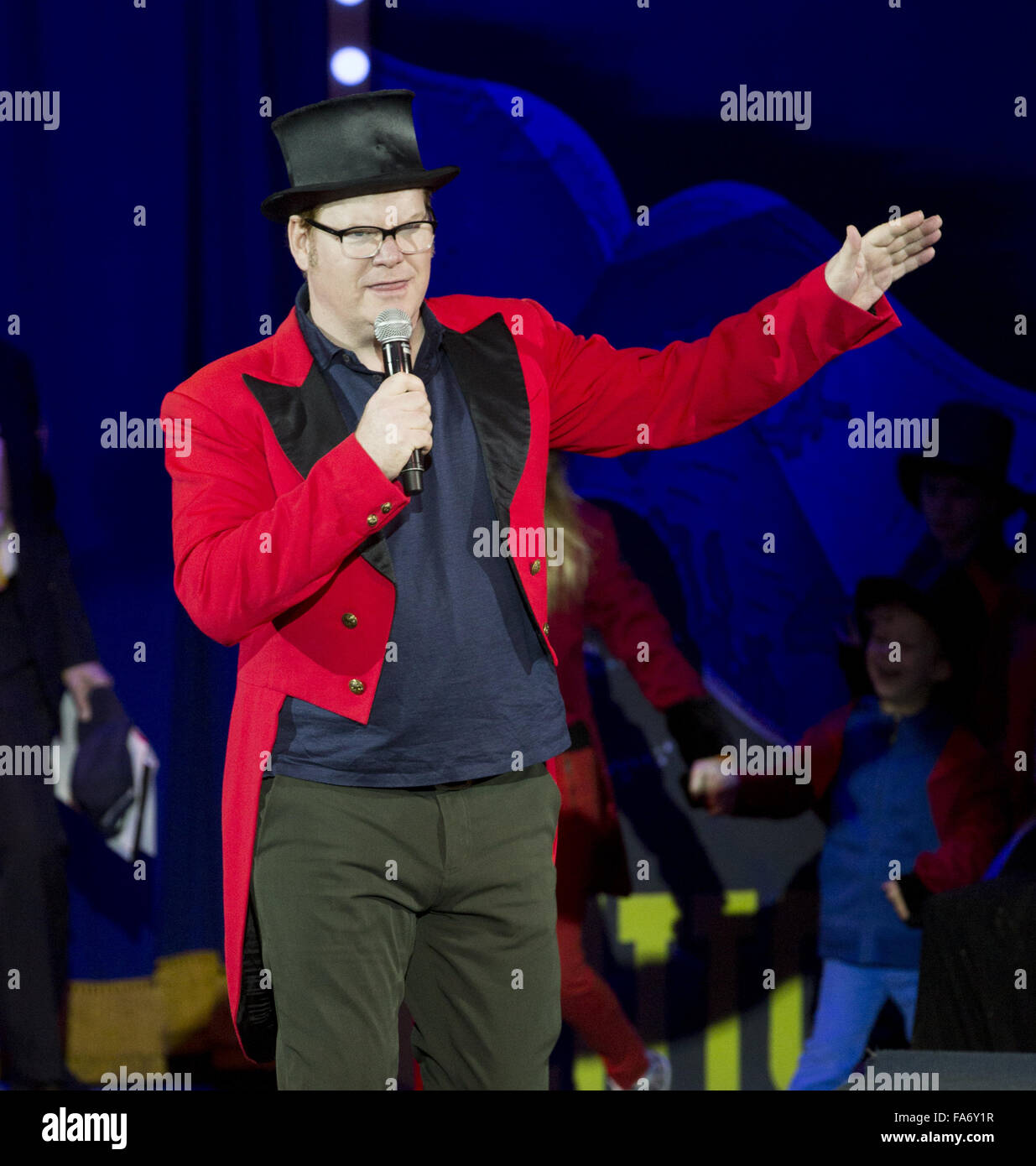 Jim Gaffigan and his family are Guest Ringmasters at Big Apple Circus