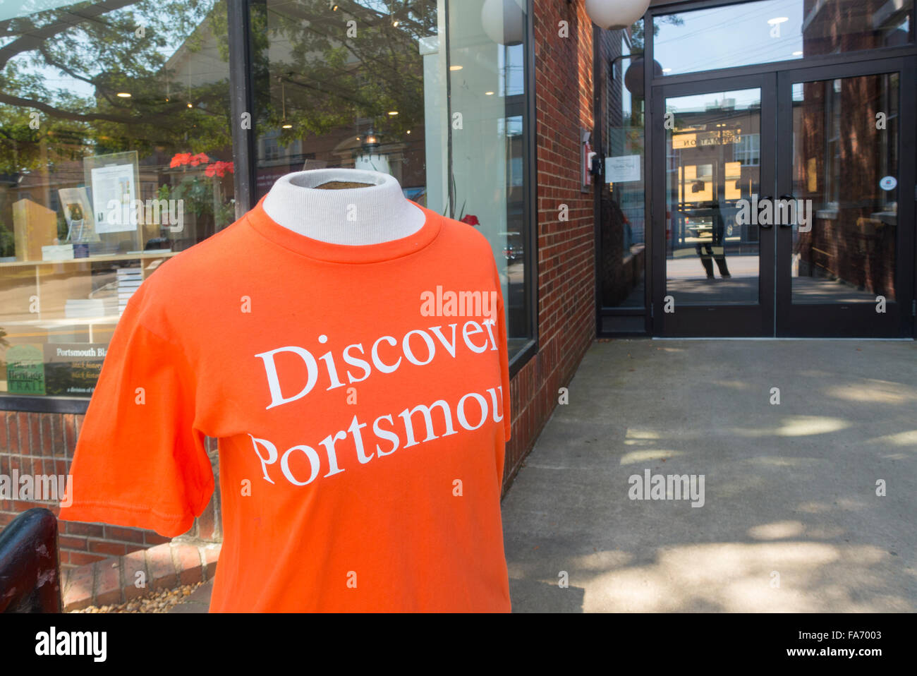 Discover Portsmouth NH tourism center Stock Photo Alamy