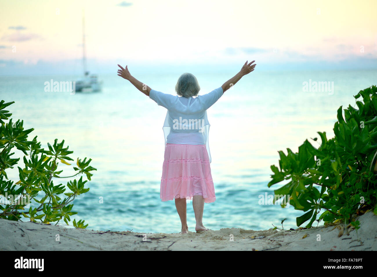 Elderly beach care hi-res stock photography and images - Alamy