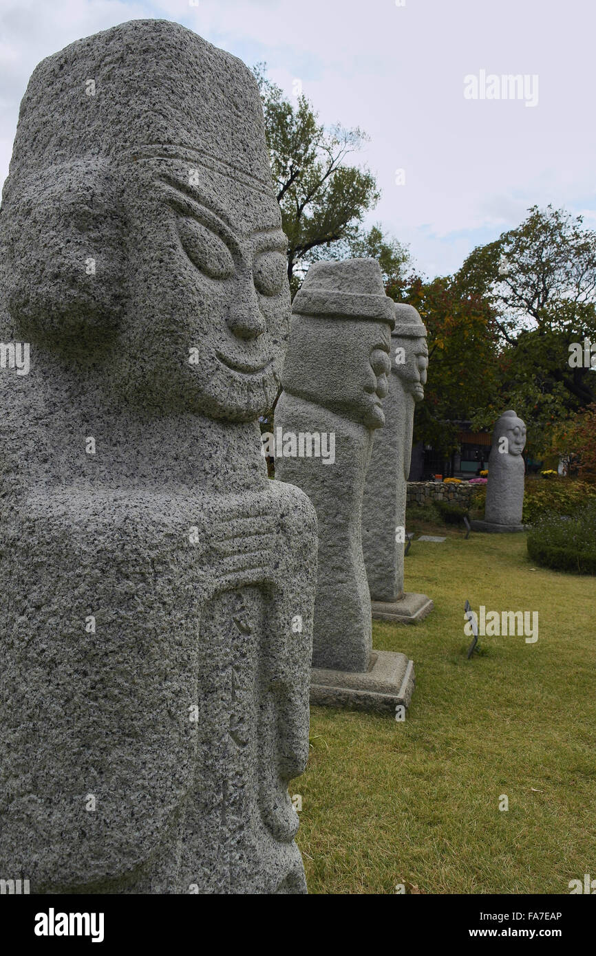 Korean stone statues hires stock photography and images Alamy