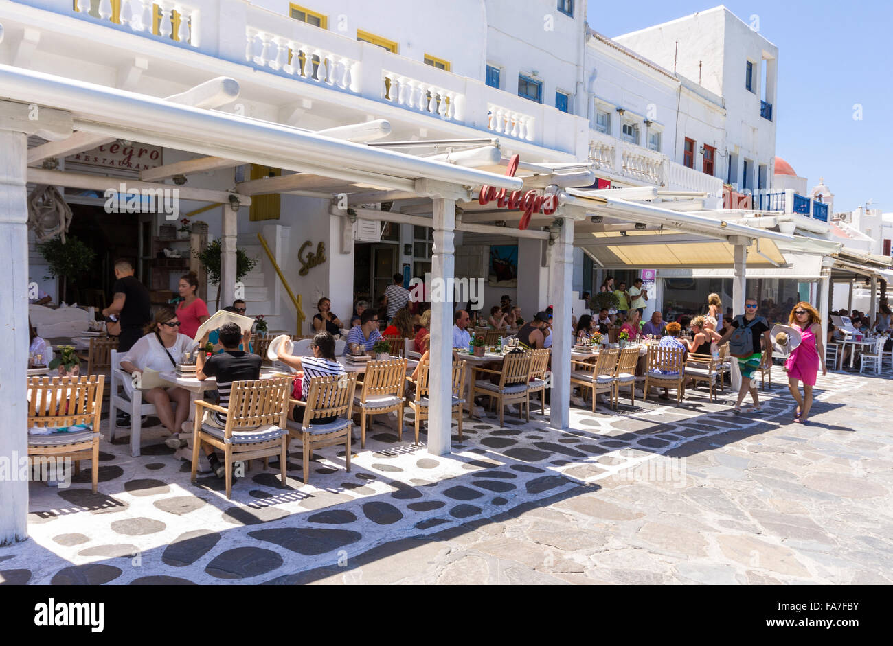 Greece, Cyclades Islands, Mykonos Town, restaurant Stock Photo