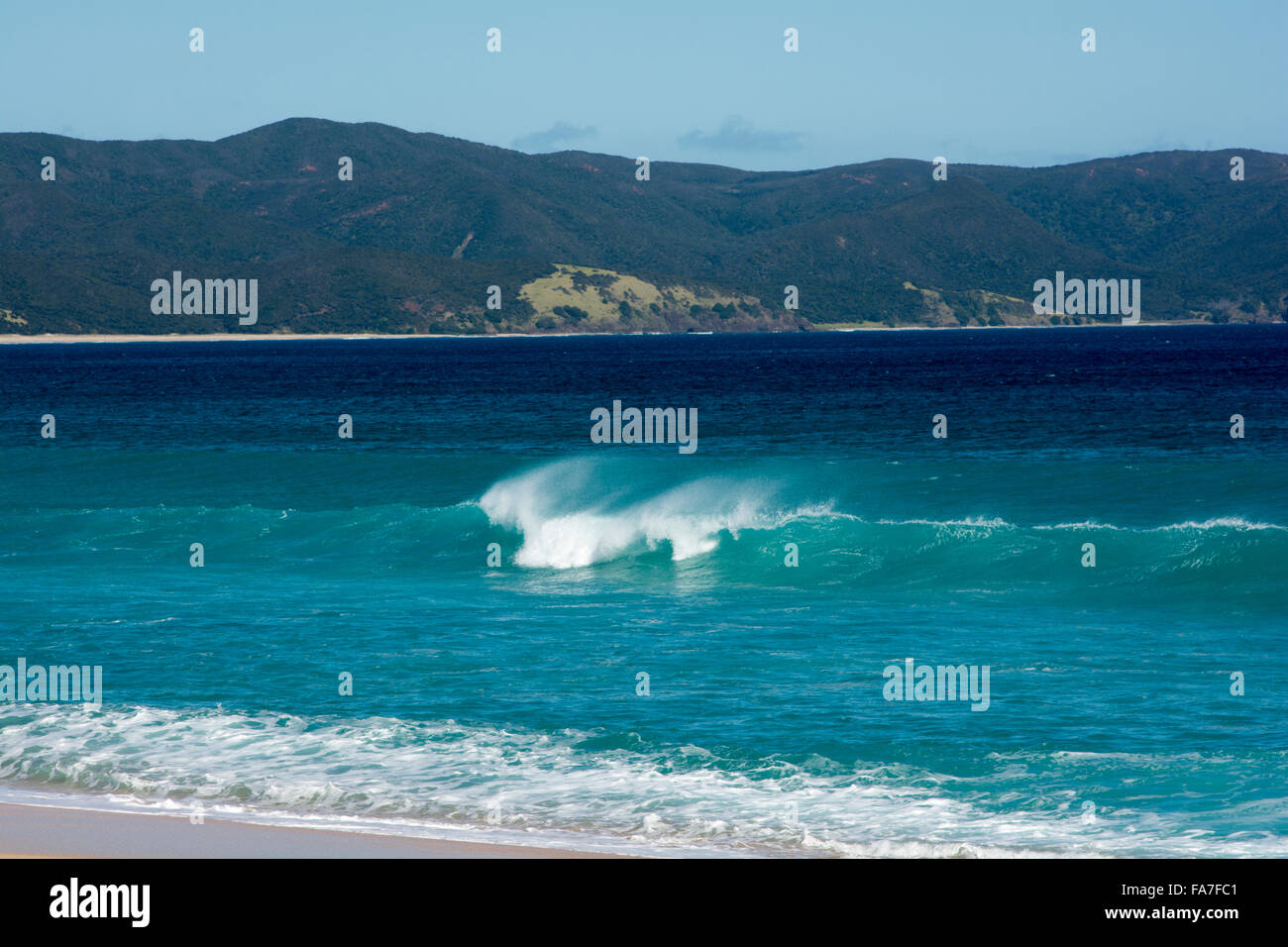 Breakers at the beach of Spirits Bay which is a twelve kilometer wide