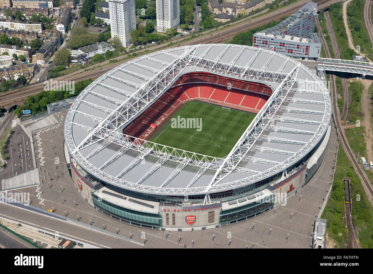 EMIRATES STADIUM, Arsenal, London. Aerial view. Opened in July 2006 as the replacement to Arsenal Football Club's historic home at Highbury. This 60, 000 all-seated stadium is located at Ashburton Grove. Photographed in May 2008. Stock Photo