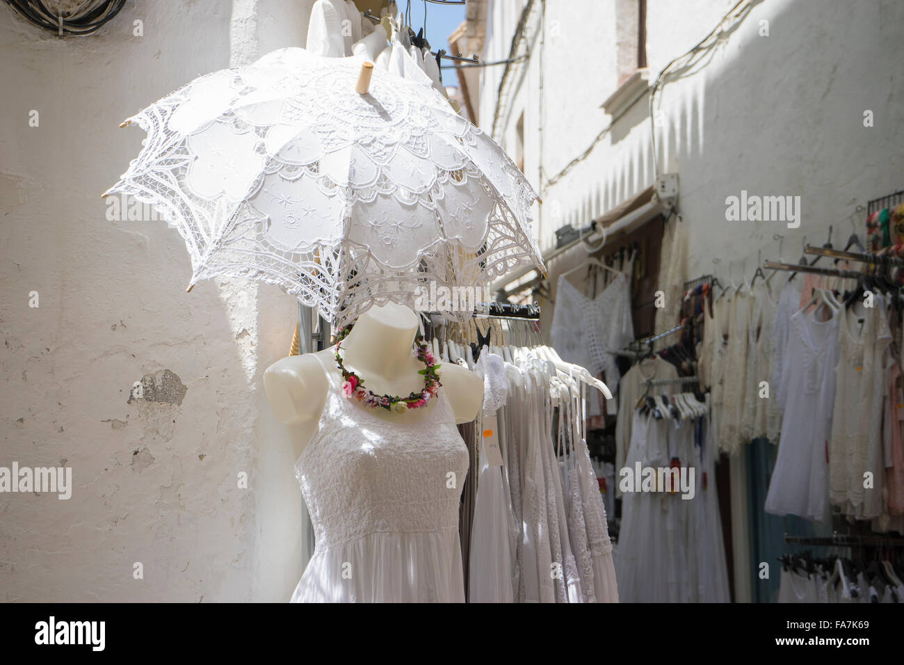 Clothing stores in madrid hires stock photography and images Alamy