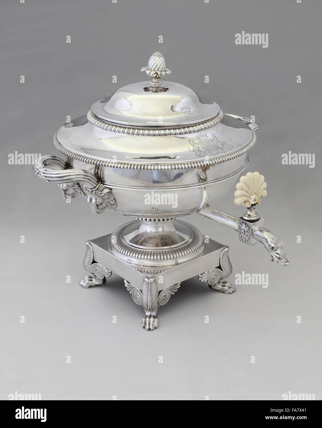 Tea urn hi-res stock photography and images - Alamy