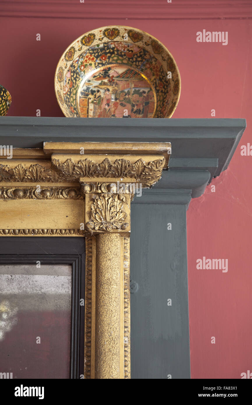 Gilt mirror above fireplace in hi-res stock photography and images - Alamy
