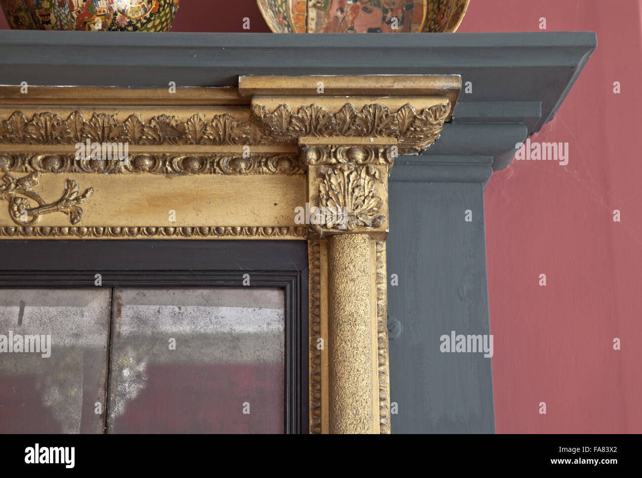 Gilt mirror above fireplace in hi-res stock photography and images - Alamy