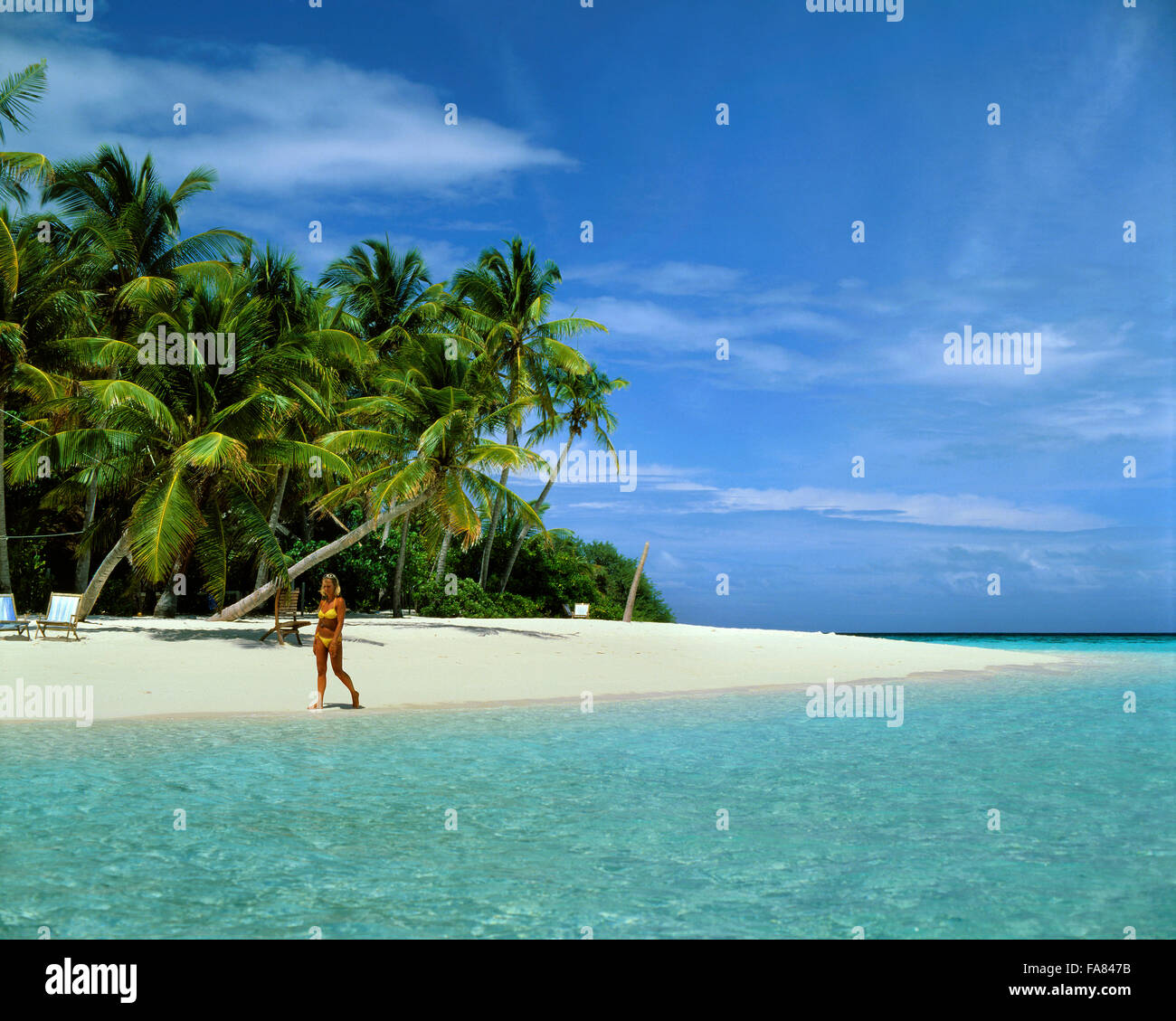 Gorgeous beach woman High Resolution Stock Photography and Images - Alamy