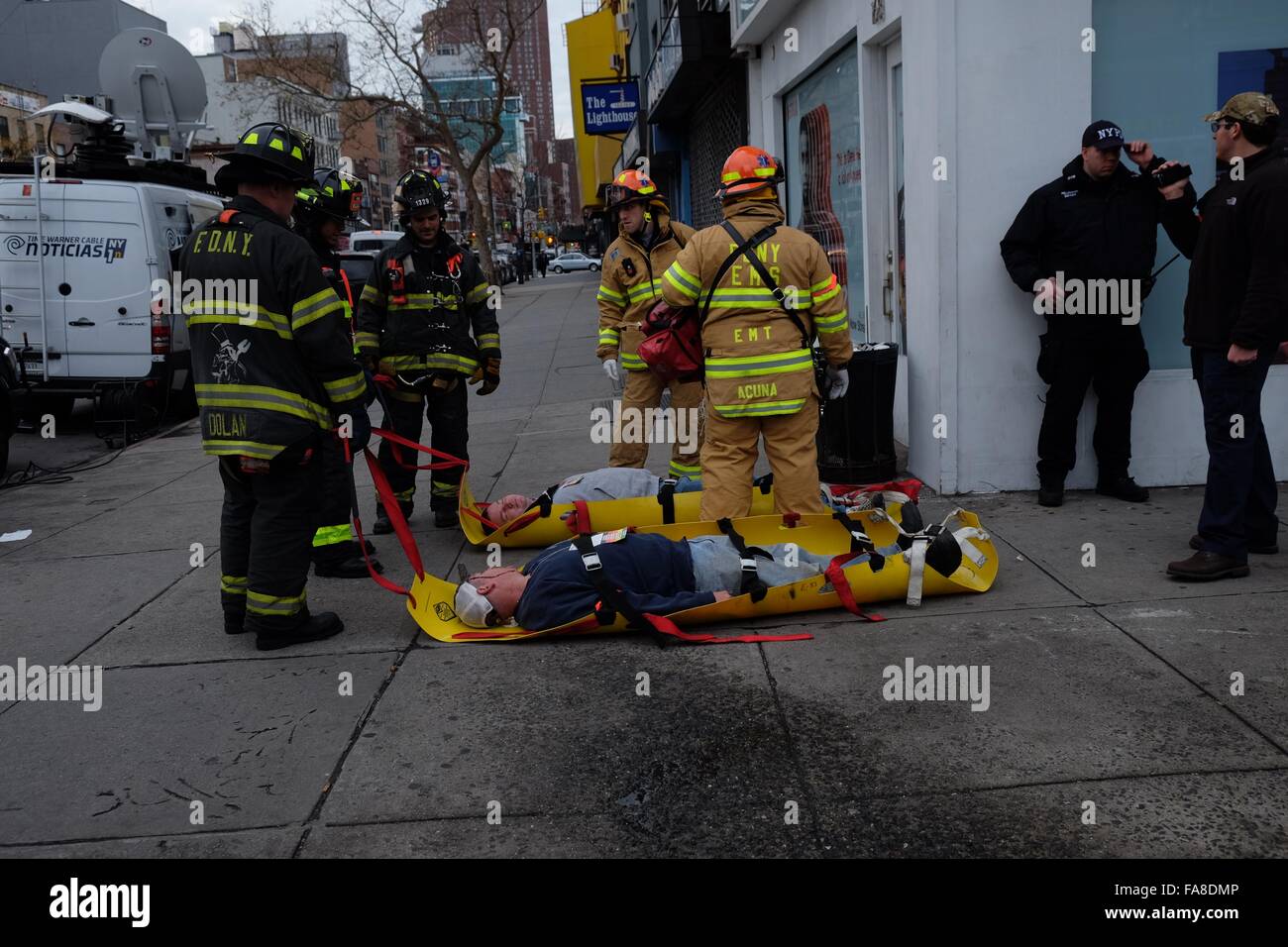 The New York Police Department (NYPD) conduct an active shooter ...