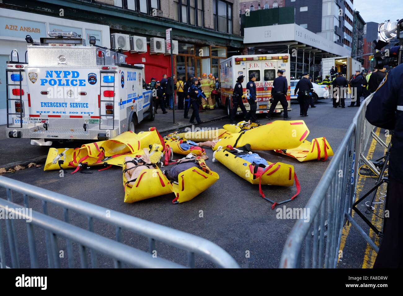 The New York Police Department (NYPD) conduct an active shooter ...