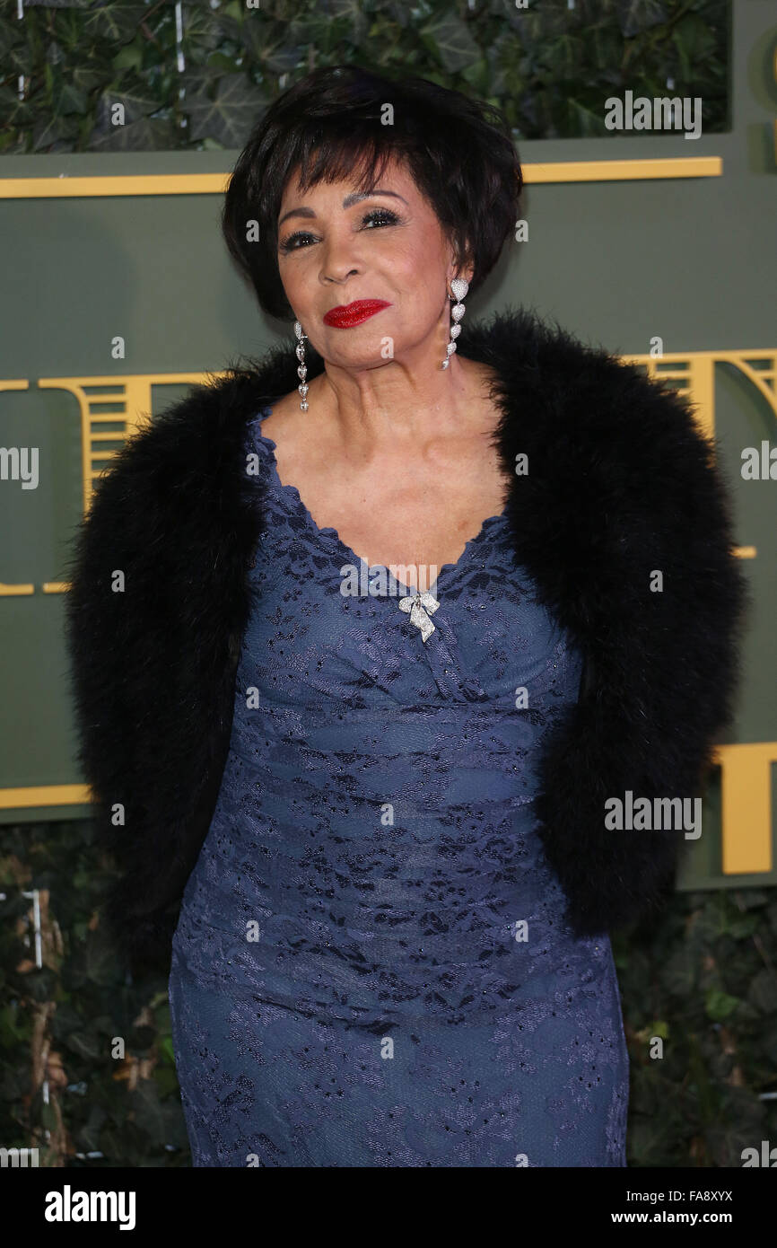 The Evening Standard Theatre Awards held at the Old Vic - Arrivals  Featuring: Dame Shirley Bassey Where: London, United Kingdom When: 22 Nov 2015 Stock Photo