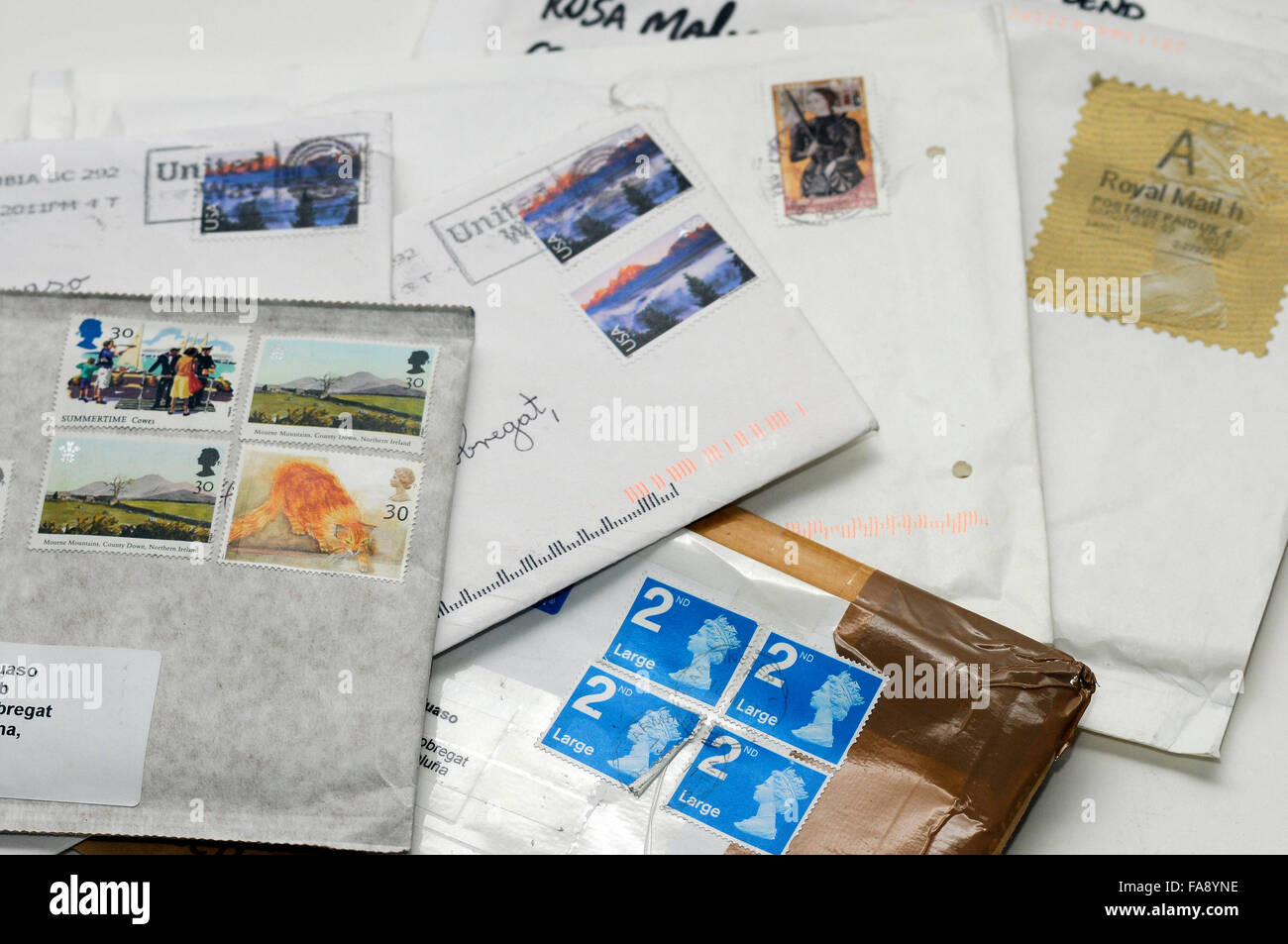 Envelope with stamps hires stock photography and images Alamy