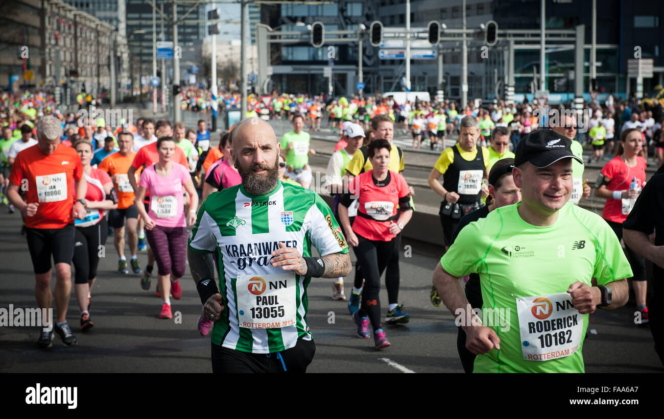 Rotterdam, The Netherlands. 04th Apr, 2015. Participants run on the