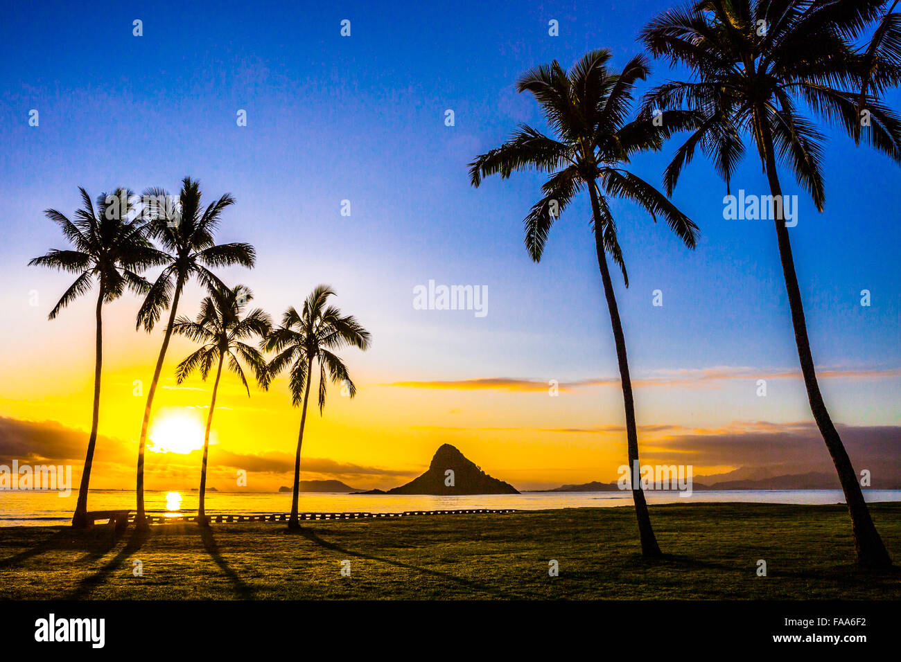 Beautiful golden hour colors of Hawaii Stock Photo Alamy