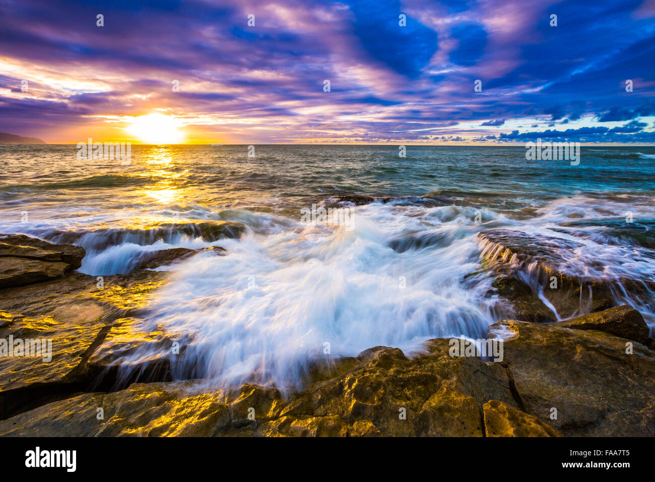 Beautiful golden hour colors of Hawaii Stock Photo Alamy