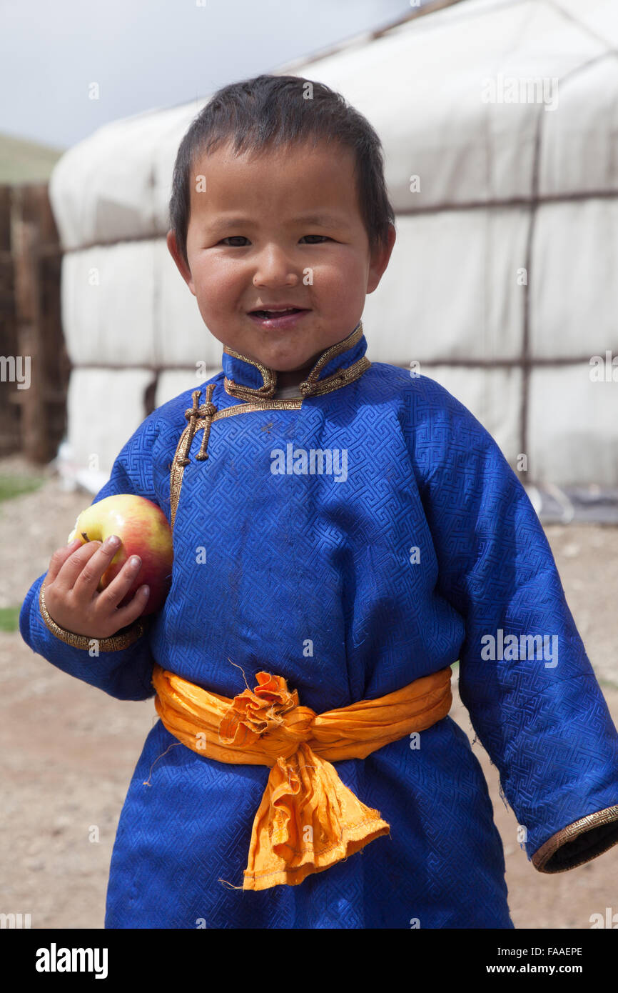 Mongolian boy in traditional national dress Stock Photo - Alamy
