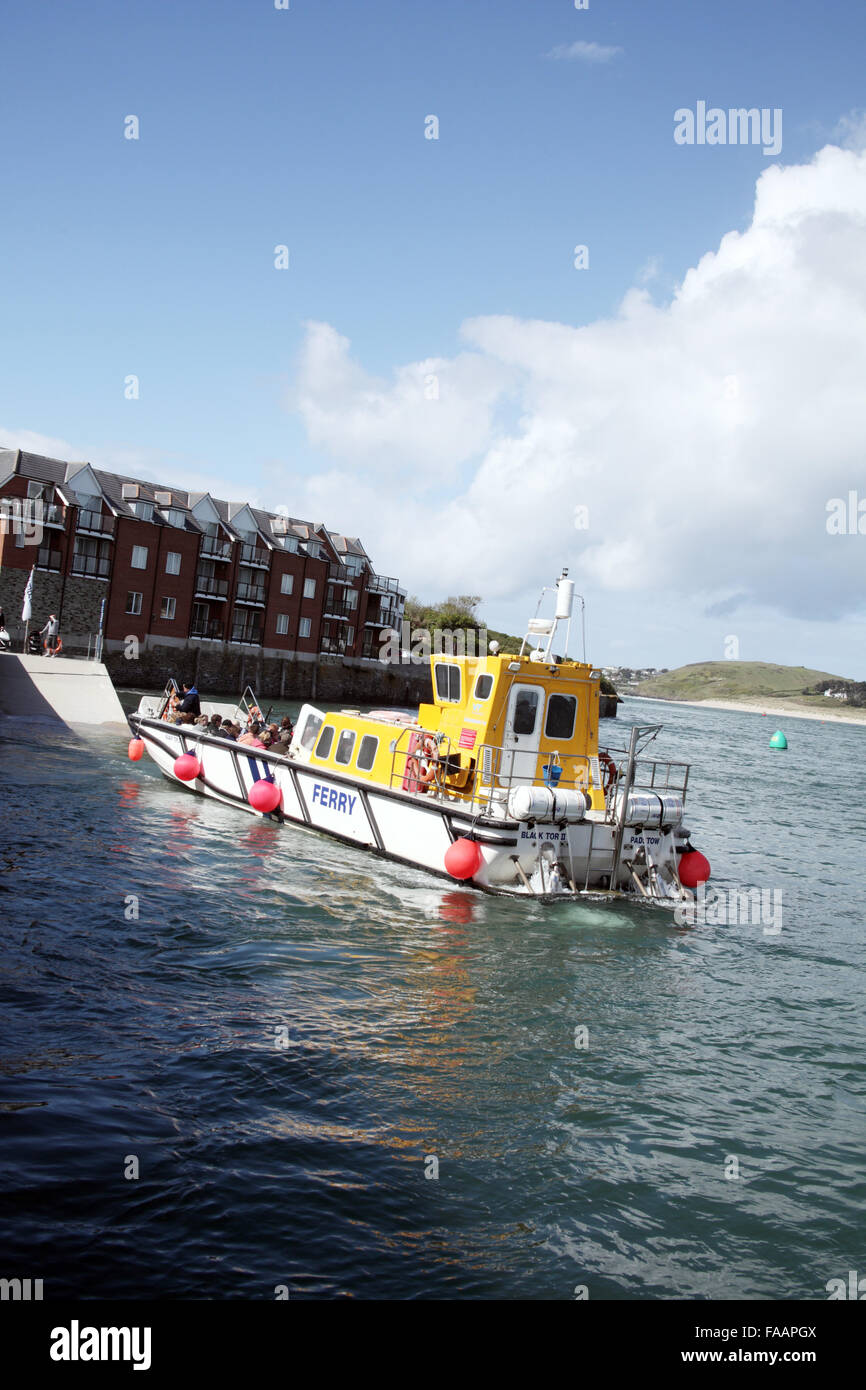 Padstow to Rock Ferry, Padstow Harbour, Cornwall, England Stock Photo