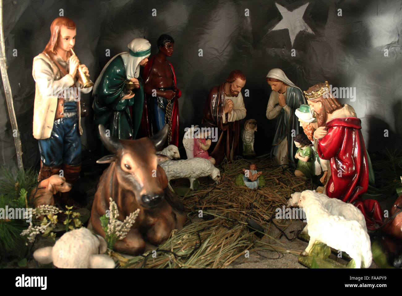 Medan Indonesia. 25th Dec 2015. An image of the birth of Jesus