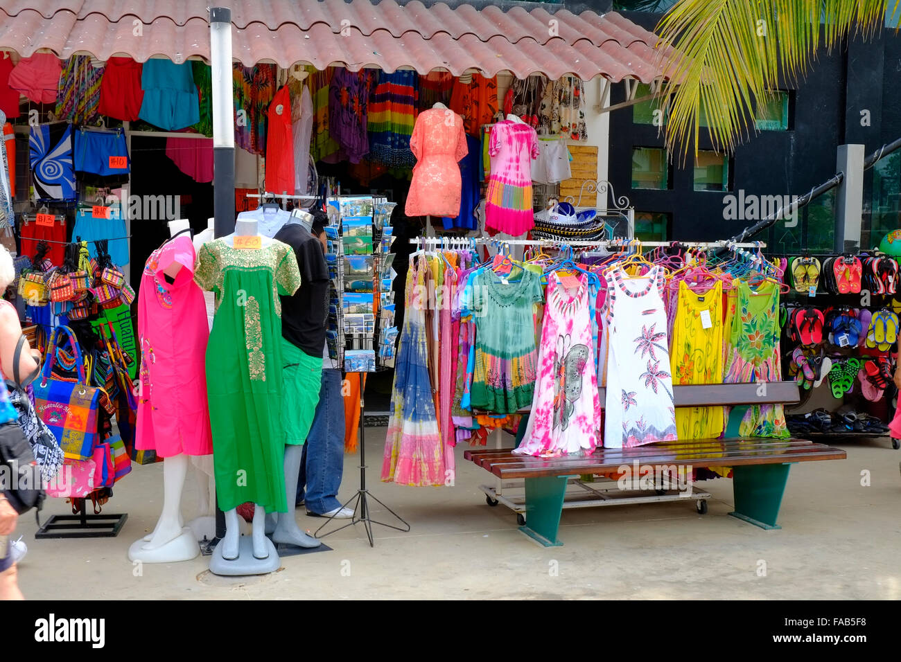 Shopping Huatulco Mexico Oaxaca Pacific Ocean Stock Photo Alamy