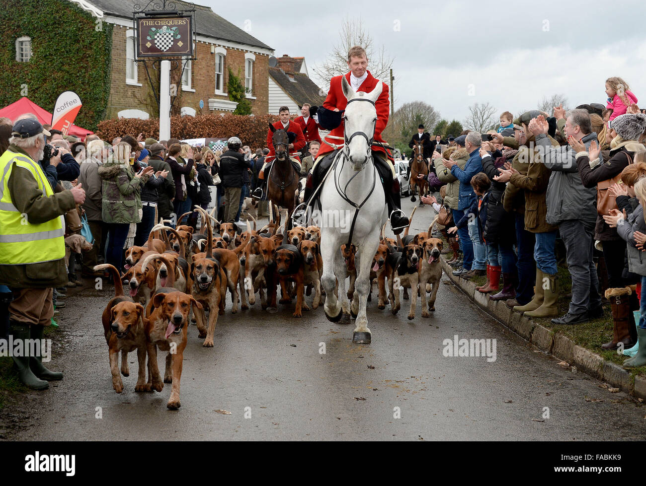 Matching Green, Essex, UK. 26th December, 2015. The Essex Hunt at