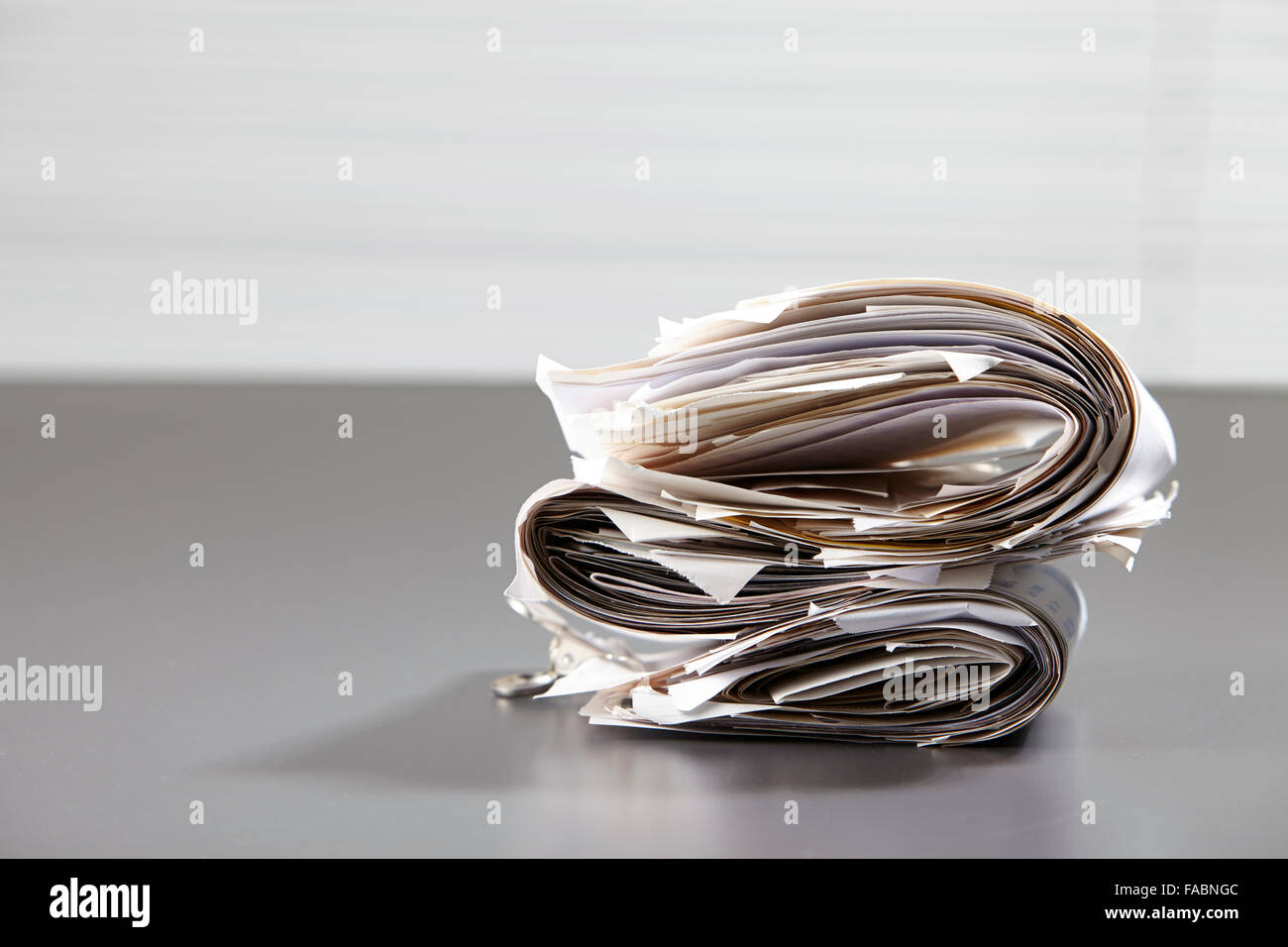 Stack receipt on table hi-res stock photography and images - Alamy